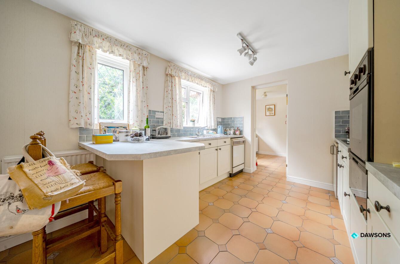 Amberley Drive, Langland, Swansea, SA3 4PJ
